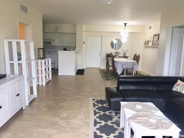  Unit 103 photo 5