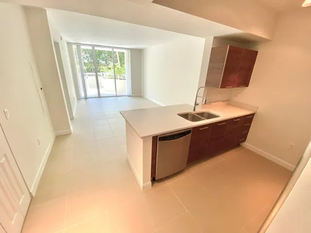 City Palms Unit 618 photo 7