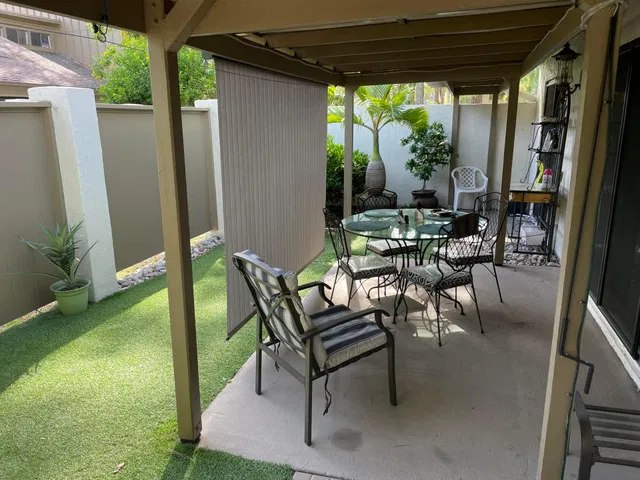 Residence photo 3