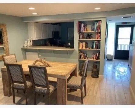 Unit 2-202 photo 4
