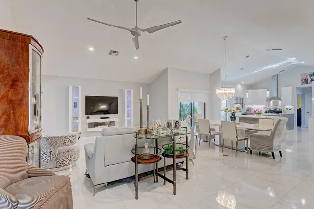 PGA National Palm Beach Gardens Residence photo 15