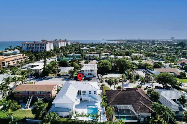 Palm Beach Shores Residence photo 4