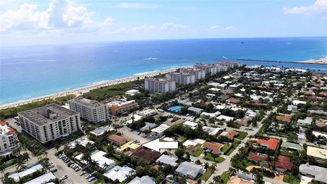 Palm Beach Shores Residence photo 10