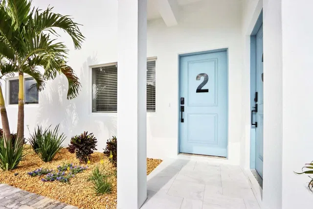 Palm Beach Shores Residence photo 26