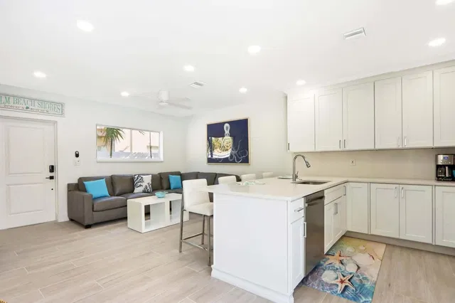 Palm Beach Shores Residence photo 83