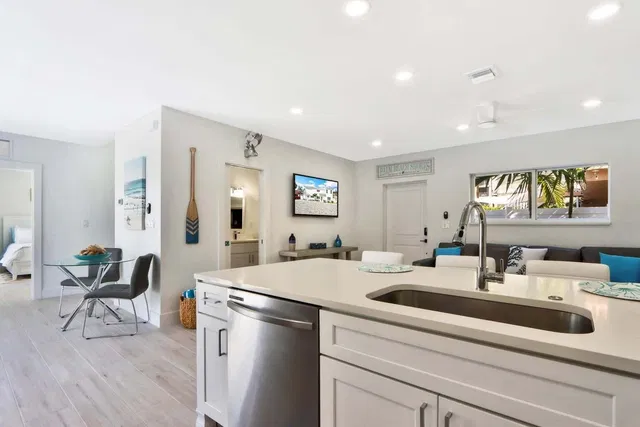 Palm Beach Shores Residence photo 85