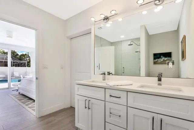 Palm Beach Shores Residence photo 91