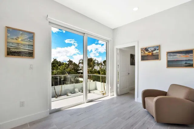 Palm Beach Shores Residence photo 94