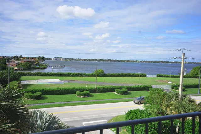 3460 S Ocean Boulevard #3100
