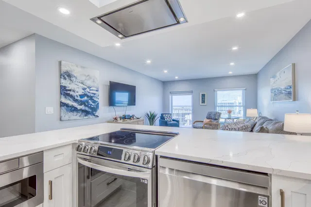 3230 S Ocean Boulevard #E609