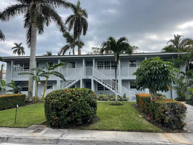 234 Oleander Avenue #2