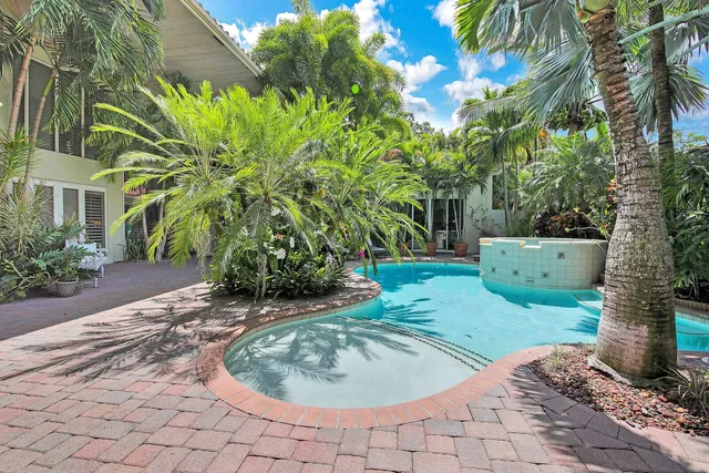 Residence photo 9