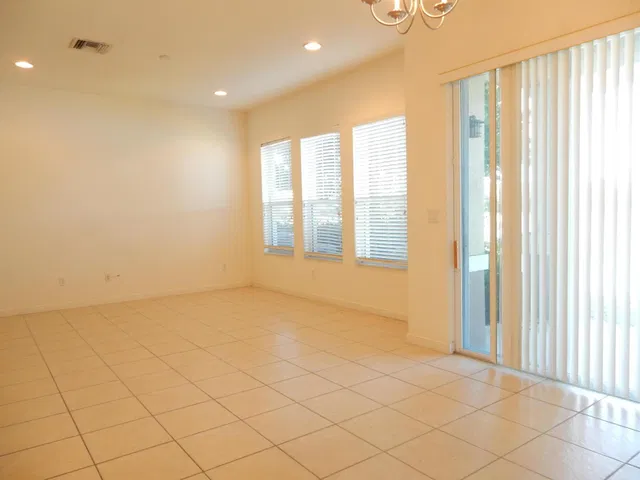Cityside West Palm Beach Unit 3 photo 8