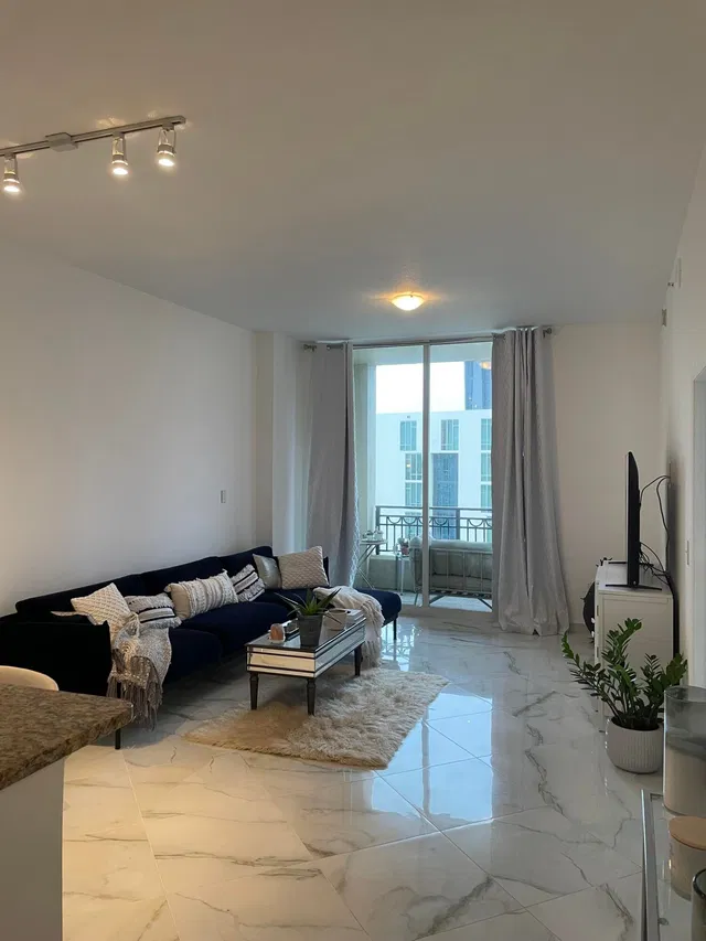 Cityplace South Tower Unit 912 photo 2