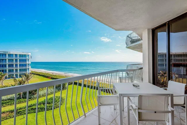 2100 S Ocean Boulevard #402n