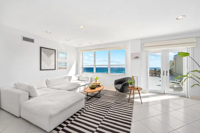 2730 S Ocean Boulevard #Ph 702