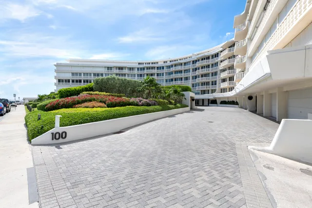100 Sunrise Avenue #403