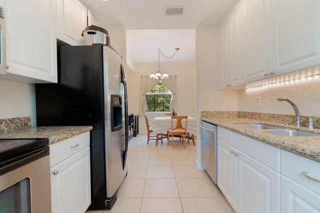 Grandview Heights Residence photo 10