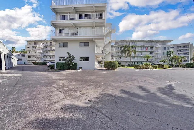3500 S Ocean Boulevard #219