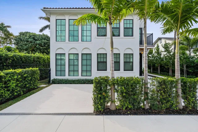 226 Oleander Avenue #2