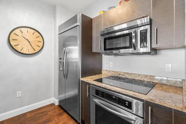 CityPlace South Tower Unit 825 photo 10