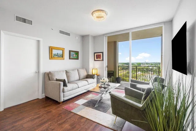 CityPlace South Tower Unit 825 photo 14
