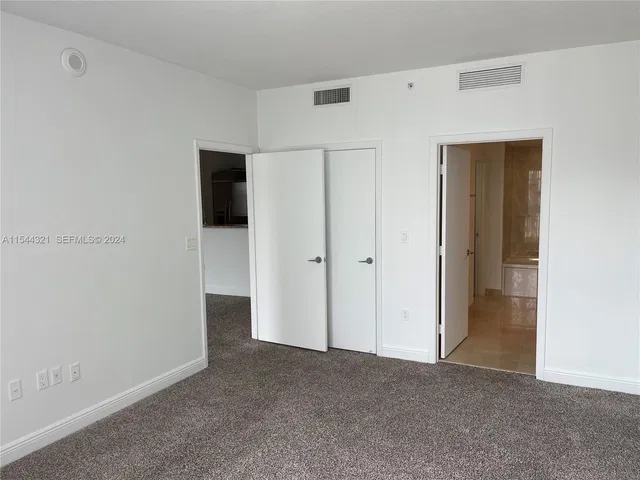 Cityplace South Tower Unit 1018 photo 6