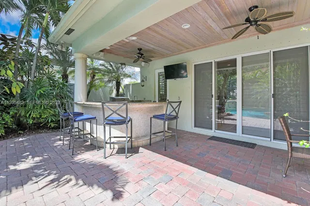 Residence photo 4