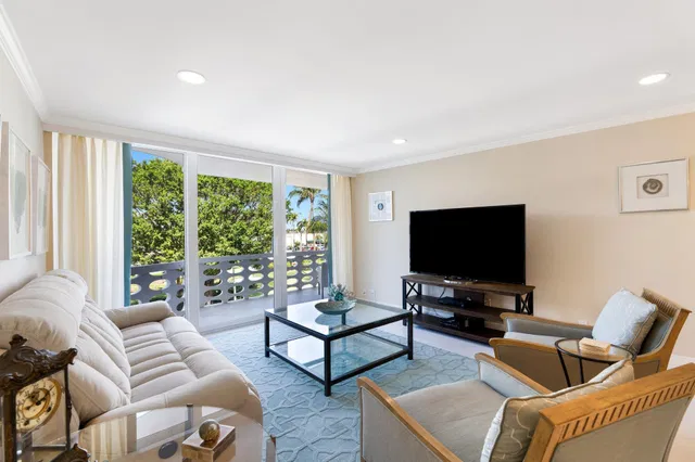 130 Sunrise Avenue #317
