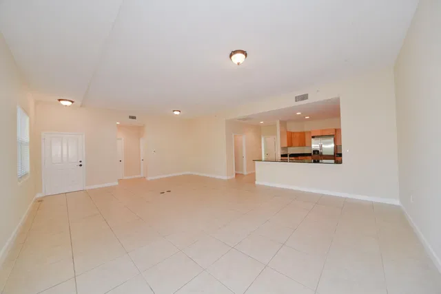 Flagler Landing Unit 302 photo 13