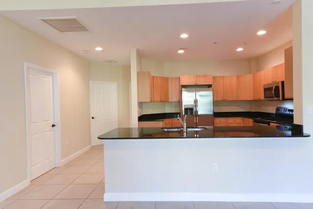 Flagler Landing Unit 302 photo 15