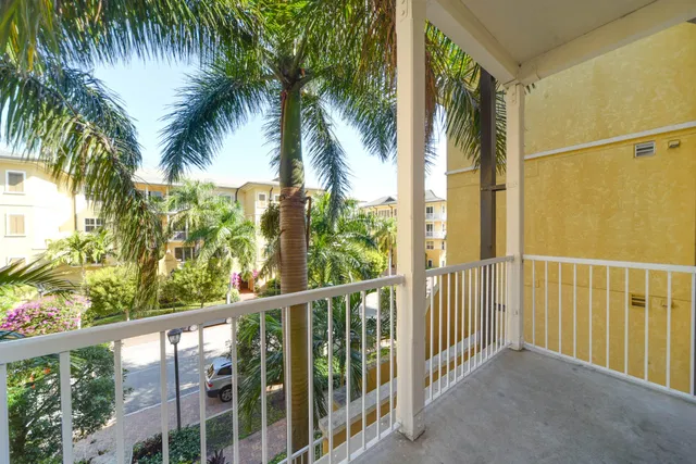 Flagler Landing Unit 302 photo 23
