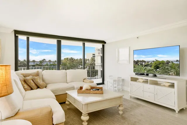 3360 S Ocean Boulevard #2hi