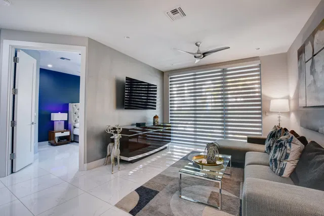 Moderne Boca Residence photo 5