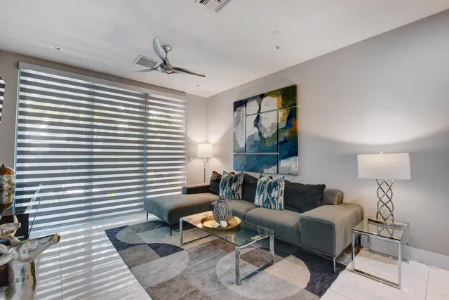 Moderne Boca Residence photo 6