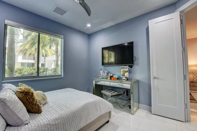 Moderne Boca Residence photo 9