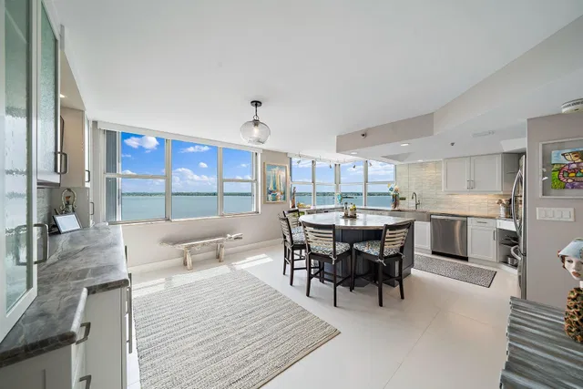 Corniche Singer Island Unit 1106 photo 10