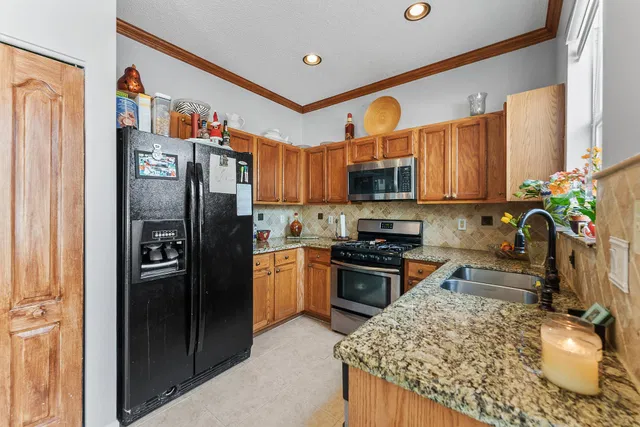  Residence photo 9