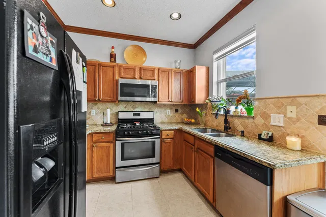  Residence photo 10