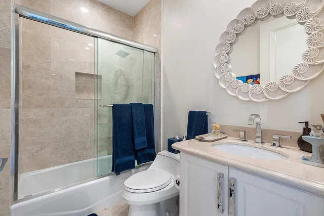 Bellaria Condos Palm Beach Unit 402 photo 13