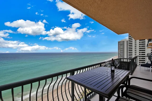 Via Delfino Condominium Unit 1401 photo 6