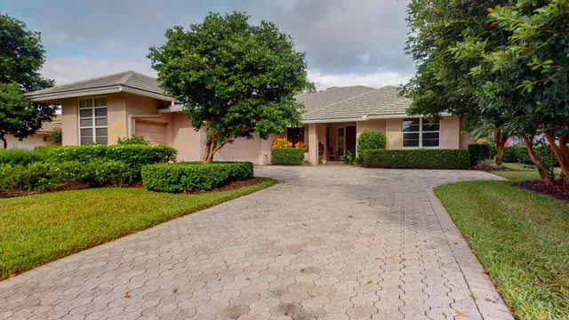 Willoughby Golf Club Residence photo 3