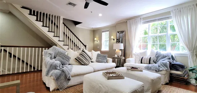 Magnolia Court Residence photo 9