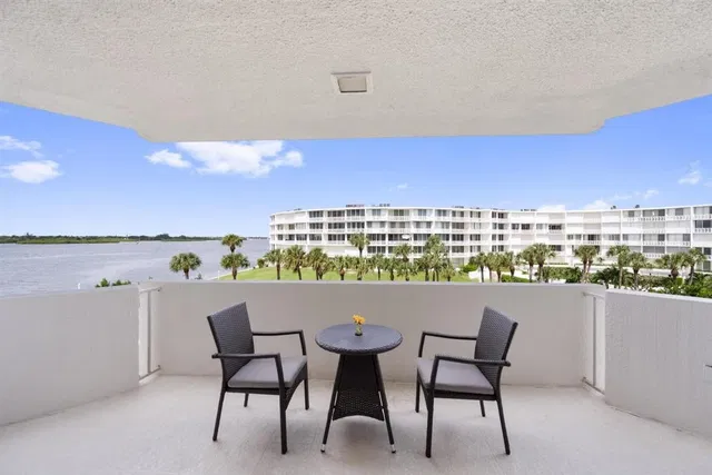 2773 S Ocean Boulevard #305