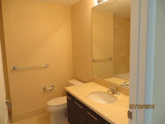 The Whitney Unit 407 photo 4