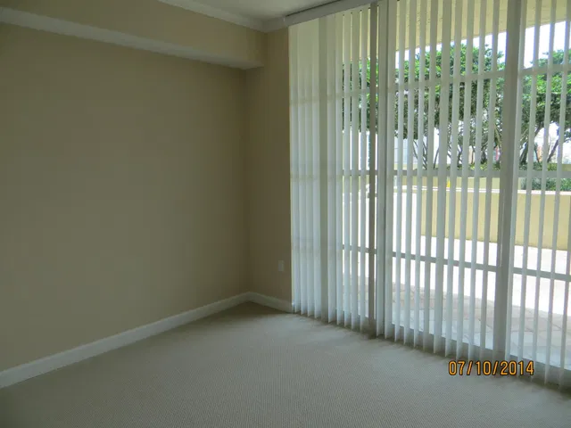 The Whitney Unit 407 photo 6
