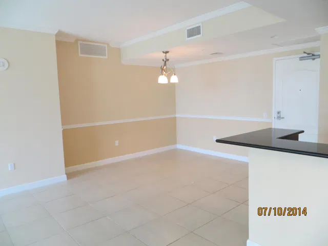 The Whitney Unit 407 photo 7
