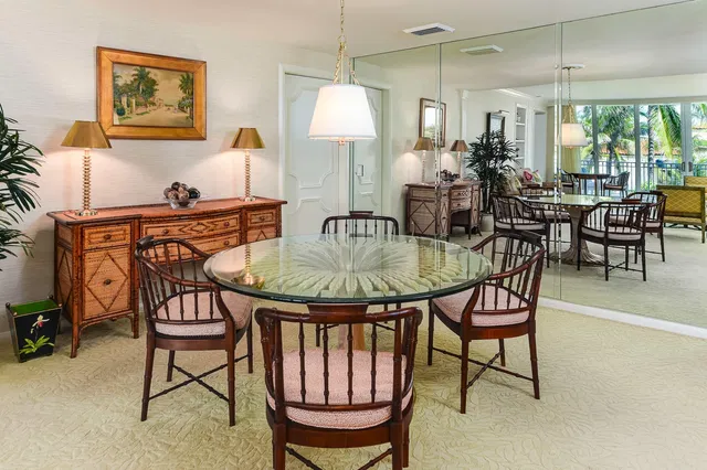 One Royal Palm Way Palm Beach Unit C3 photo 5