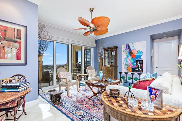 Esplanade Grande Unit 1102 photo 5