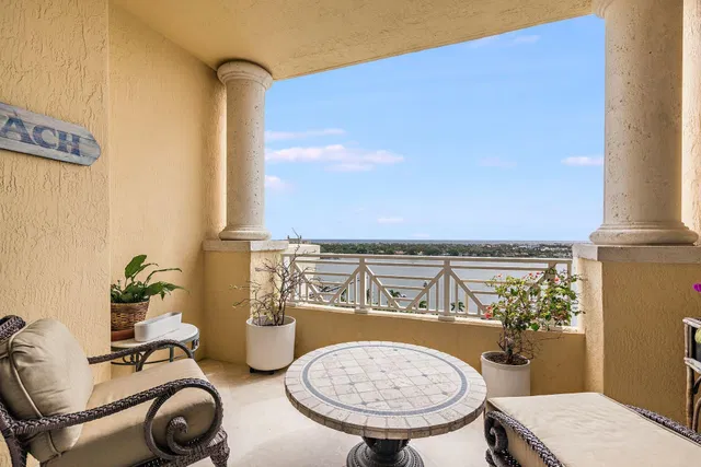 Esplanade Grande Unit 1102 photo 6